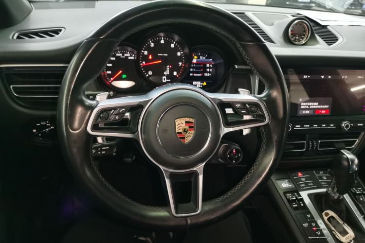 Used Porsche Macan 2021 Macan 2.0T
