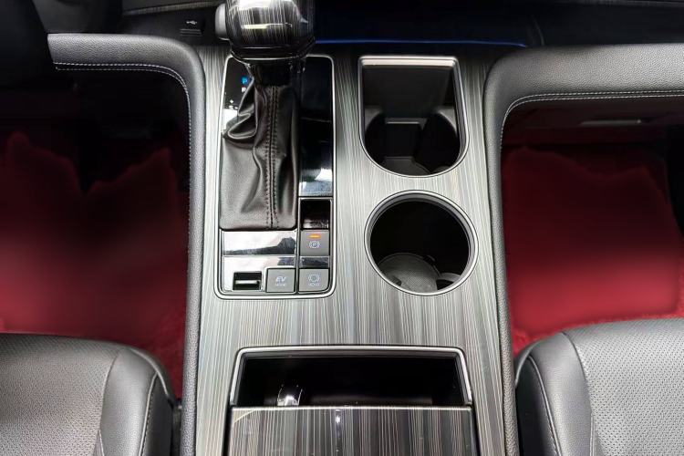 Used Toyota Sienna 2021 2.5L Hybrid Ultimate Edition
