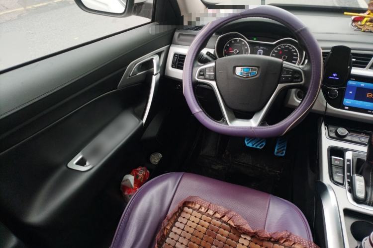 Used Geely Auto Emgrand X7 Sport 2016 1.8TD Automatic ZhiShang Model
