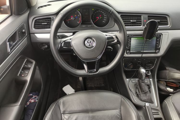 Used Volkswagen Gran Lavida 2015 230TSI DSG Comfort Edition