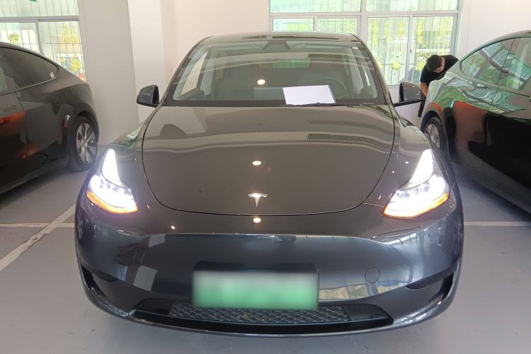 Used Tesla Model Y 2024 Rear-Wheel-Drive Version
