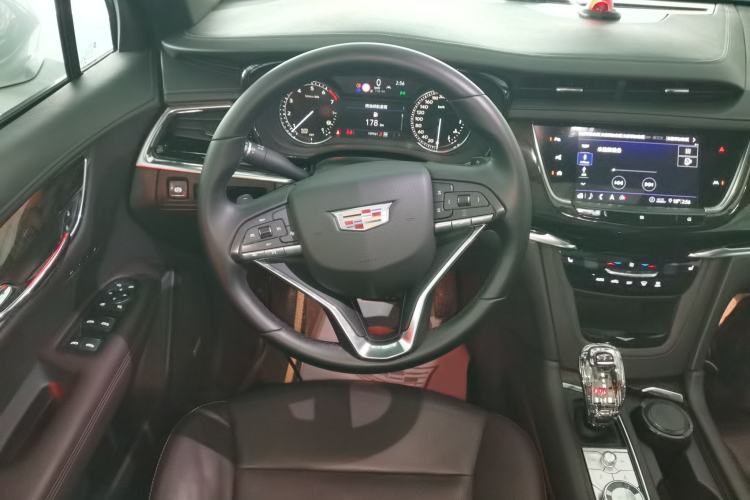 Used Cadillac XT6 2020 28T Six-Seater Four-Wheel-Drive Luxury Version
