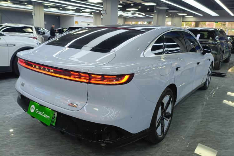 Used VOYAH PASSION 2023 Four-Wheel Drive Standard Edition
