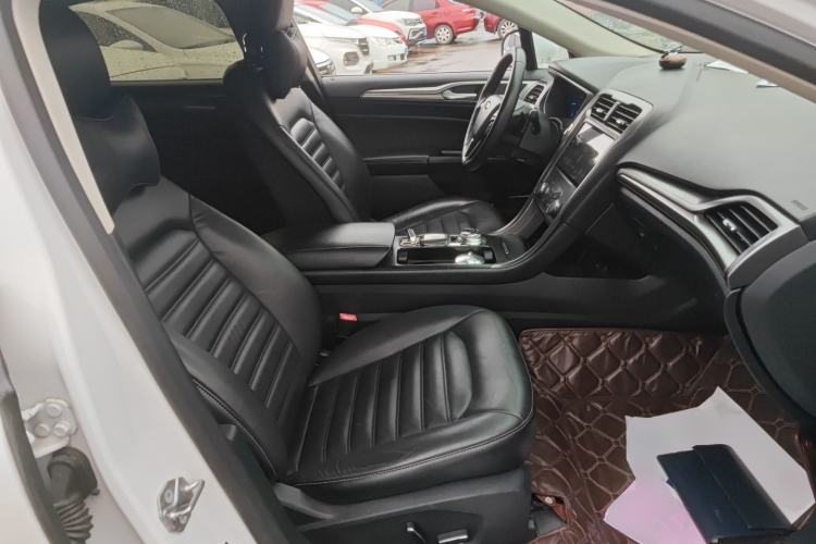 Used Ford Mondeo 2017 EcoBoost 200 Stylish Model
