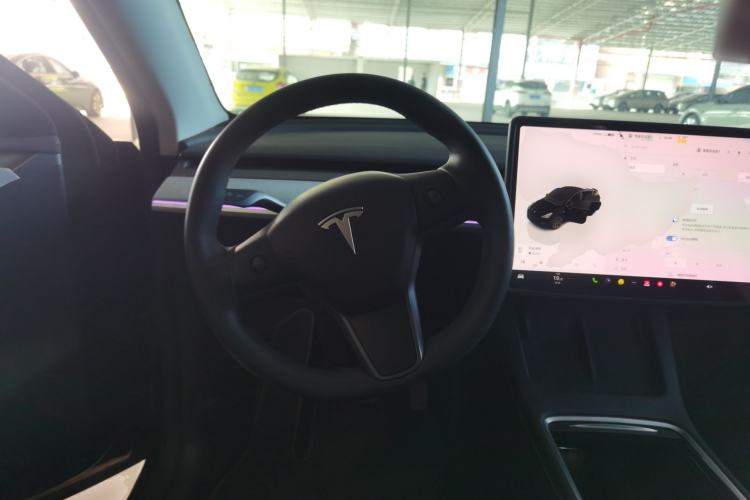 Used Tesla Model Y 2023 Rear-Wheel-Drive Version