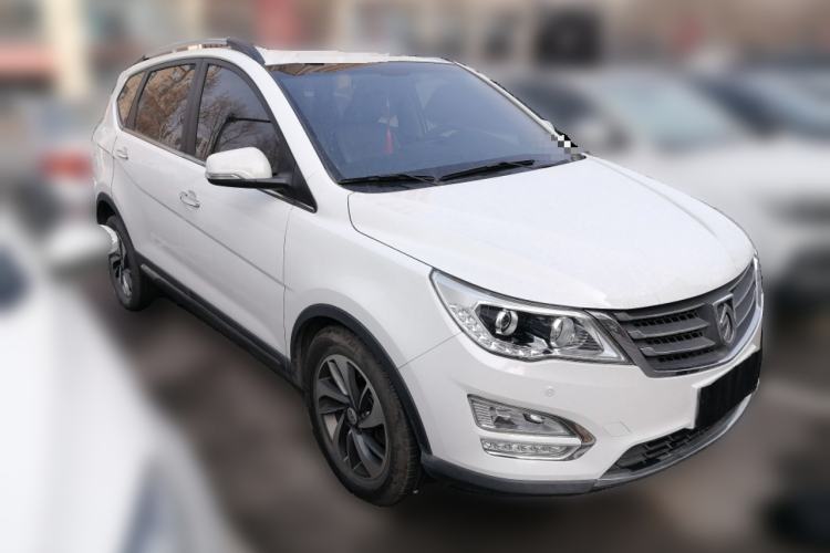 Used Baojun 560 2016 1.5T Manual Luxury Version
