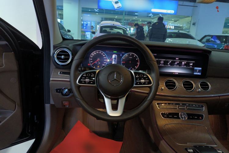 Used Mercedes-Benz E-Class 2019 E 350 L 4MATIC
