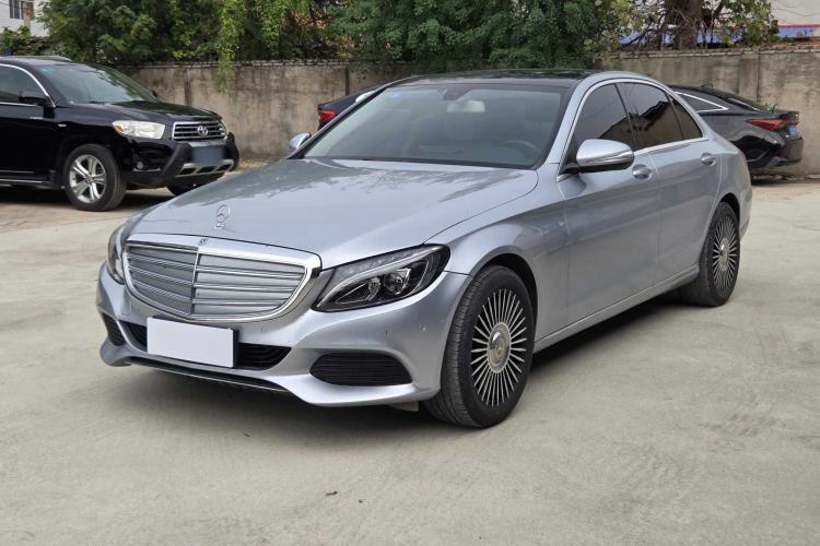 Used Mercedes-Benz C-Class 2015 C 200 L