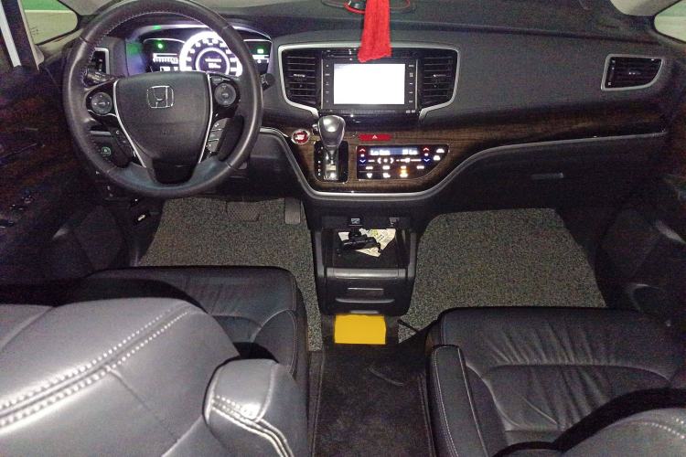 Used Honda Odyssey 2015 Revised Version 2.4L Supreme Edition
