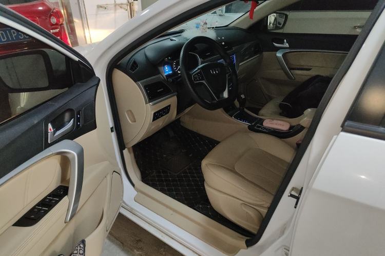 Used Geely Auto Emgrand 2017 Sedan Million Edition 1.5L CVT Luxury Model
