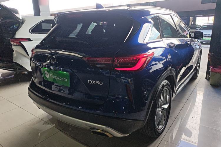 Used Infiniti QX50 2020 2.0T All-Wheel-Drive Elite Version
