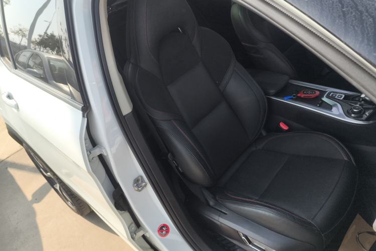 Used Lynk & Co 01 2017 2.0T Four-Wheel Drive Pro Edition
