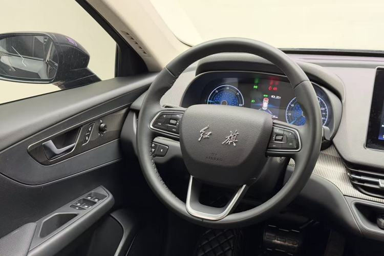 Used Hongqi E-QM5 2022 431 km Charge & Enjoy Edition