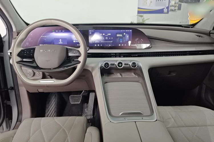 Used  Stellar C-DM 2024 1.5T Long-Range Pro
