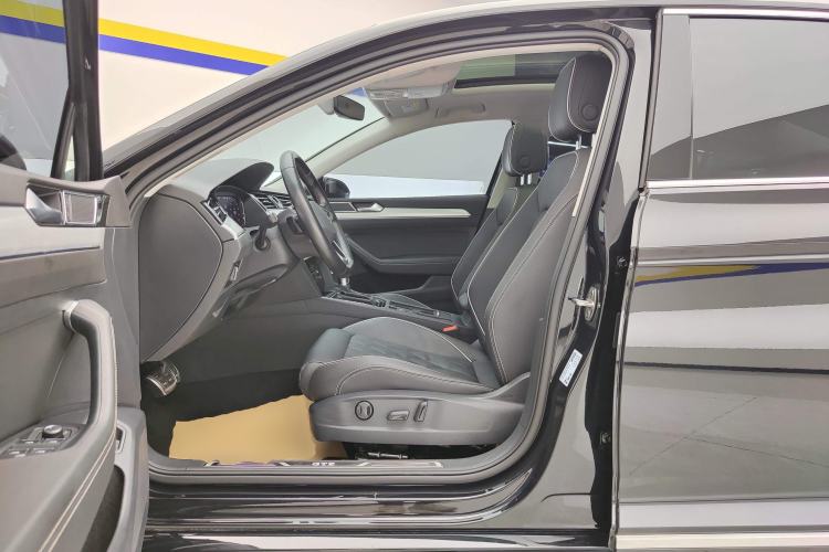 Used Volkswagen Tayron GTE Plug-in Hybrid 2022 1.4T Luxury Edition
