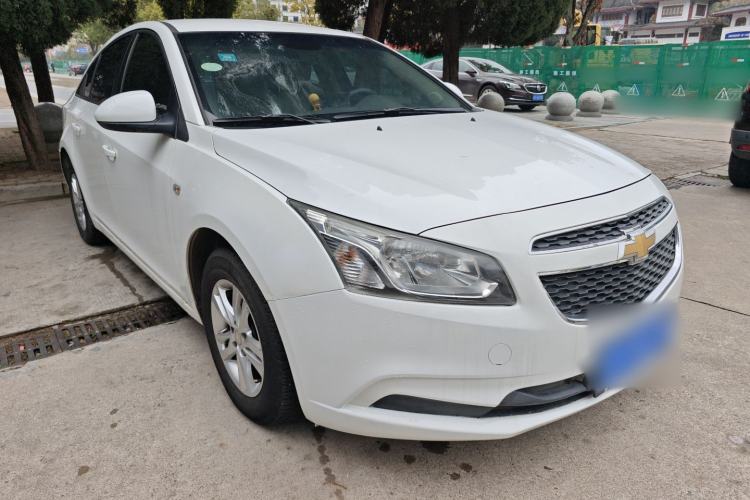 Used Chevrolet Cruze 2015 1.5L Classic SL MT
