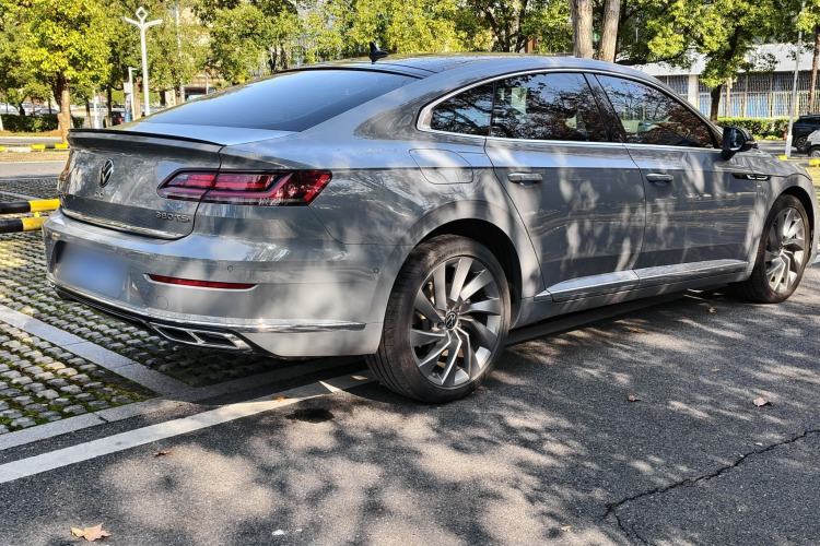 Used Volkswagen FAW-Volkswagen CC 2023 380TSI Striking Edition
