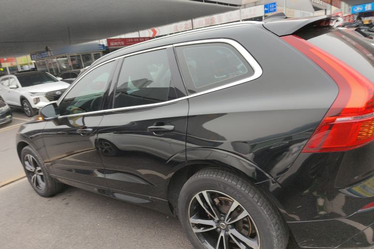 Used Volvo XC60 2019 T5 4x4 Smart Edition China V Standard
