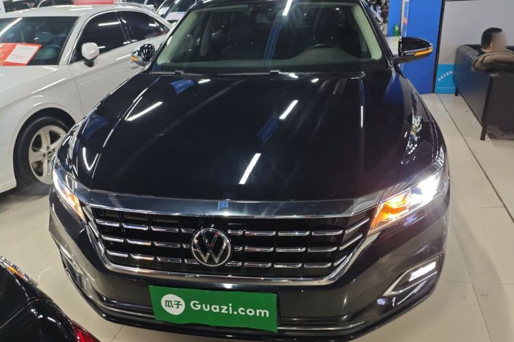 Used Volkswagen Passat 2020 330TSI Elite Edition China VI
