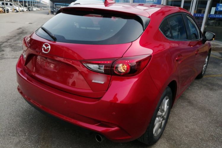 Used Mazda Mazda 3 Axela 2017 Hatchback 1.5L Automatic Luxury Model Emission Standard China V