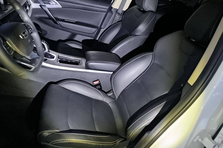 Used Geely Auto Emgrand X7 Sport 2021 Million Edition 1.8TD DCT Two-Wheel Drive Comfort Model
