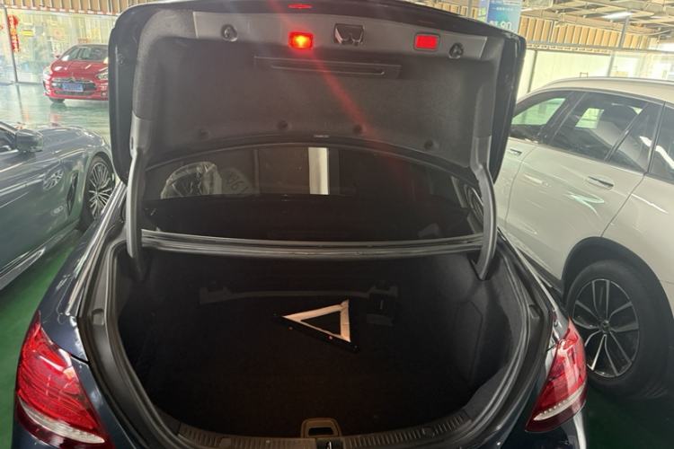 Used Mercedes-Benz E-Class 2016 E 300 L Luxury Model
