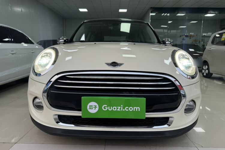 Used  MINI 2016 1.5T COOPER
