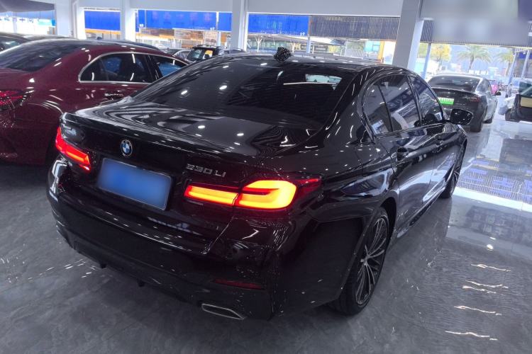 Used BMW 5 Series 2022 Restyled 530Li Leading Edition M Sport Package
