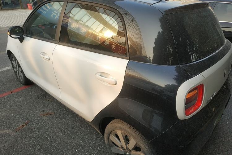 Used ORA Black Cat 2022 Updated Version 301 km Cute Pet Edition Lithium Iron Phosphate