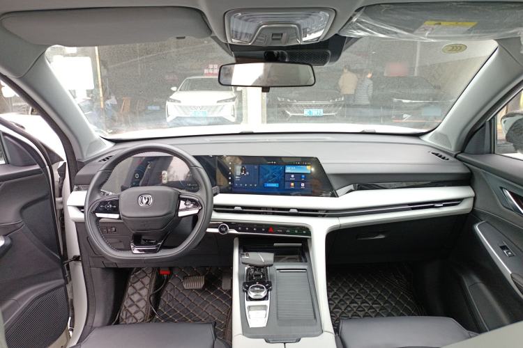 Used Changan CS75 PLUS 2024 3rd Generation Champion Edition 1.5T Intelligent Drive Dynamic Model
