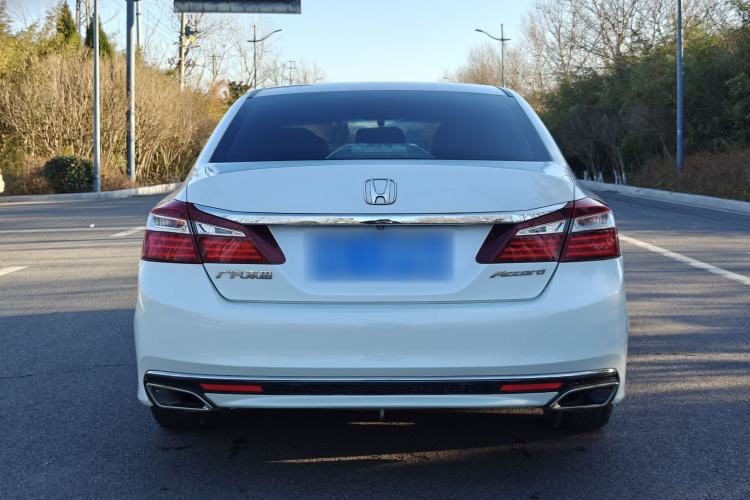 Used Honda Accord 2016 2.0L Comfort Edition
