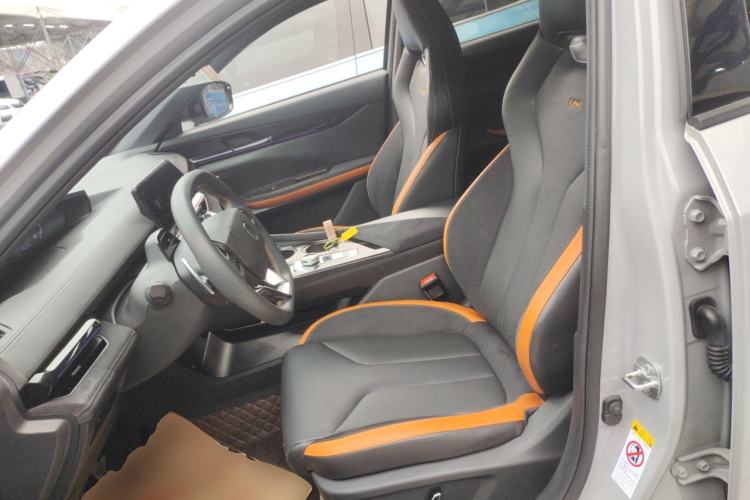 Used Changan UNI-V 2023 2.0T Leading-Speed Edition
