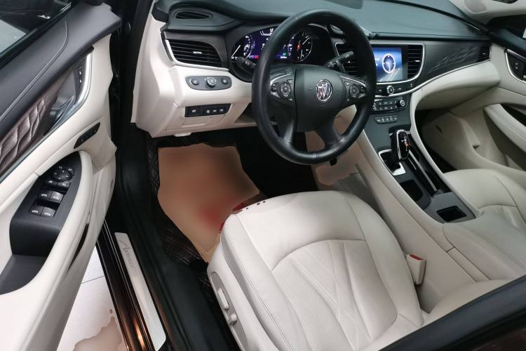 Used Buick LaCrosse 2022 Avenir Avia First Edition
