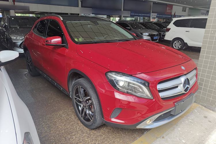 Used Mercedes-Benz GLA 2015 GLA 200 Fashion Model