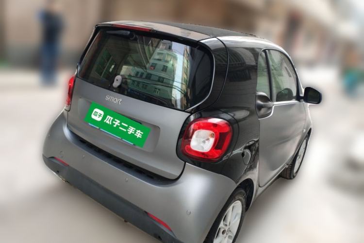 Used  fortwo 2018 1.0L 52kW Hardtop Dynamic Version China V
