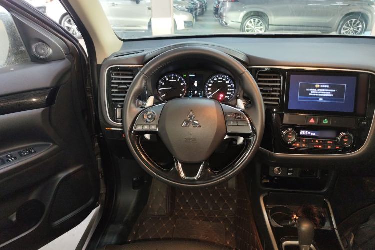 Used Mitsubishi Outlander 2018 2.4L 4x4 Elite Edition 5 Seats