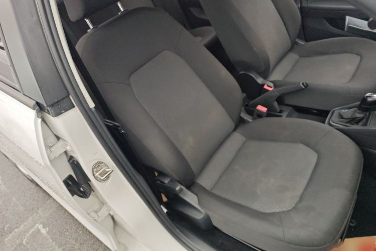 Used Volkswagen Jetta 2017 1.5L Automatic Fashion Model
