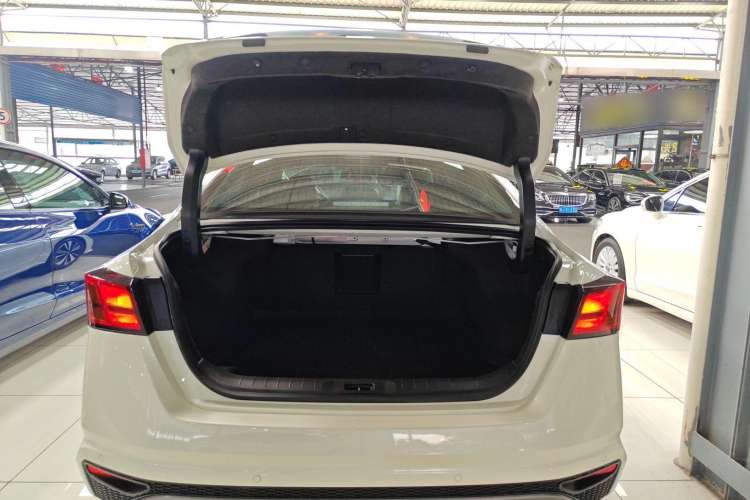 Used Nissan Teana 2021 2.0T XL Upper AD1 Smart Navigation Edition
