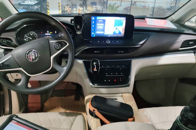 Used Buick GL8 2020 Land Cruiser Executive Class 652T Comfort Model