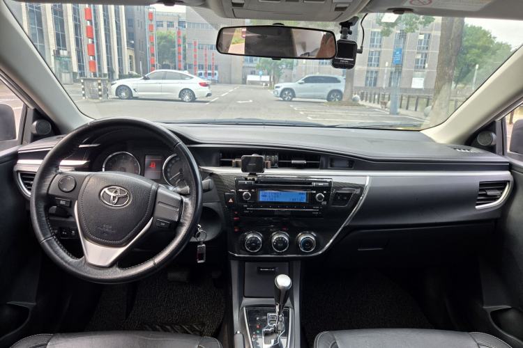 Used Toyota Corolla 2017 1.2T CVT GL-i Leather Edition
