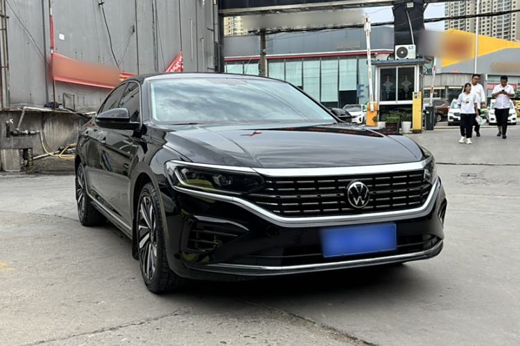 Used Volkswagen Passat 2023 Revised 330TSI Elite Edition
