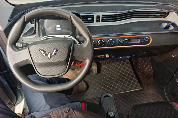 Used Wuling Hongguang MINIEV 2020 Freedom Version Lithium Iron Phosphate
