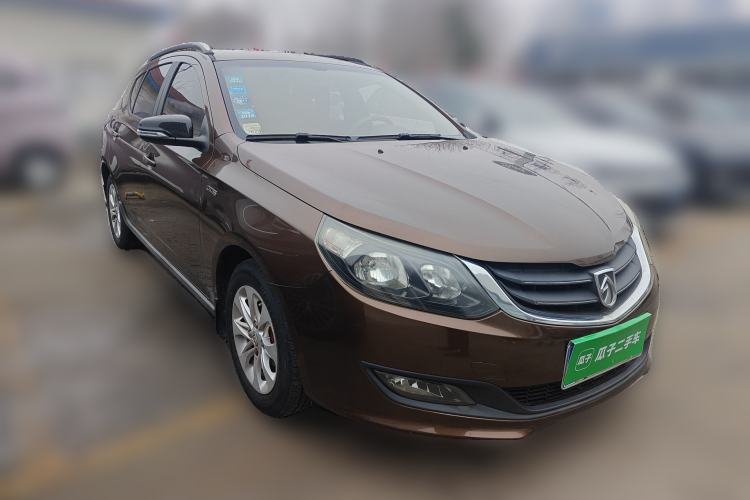 Used Baojun 610 2014 CROSS 1.5L Manual Comfort Model