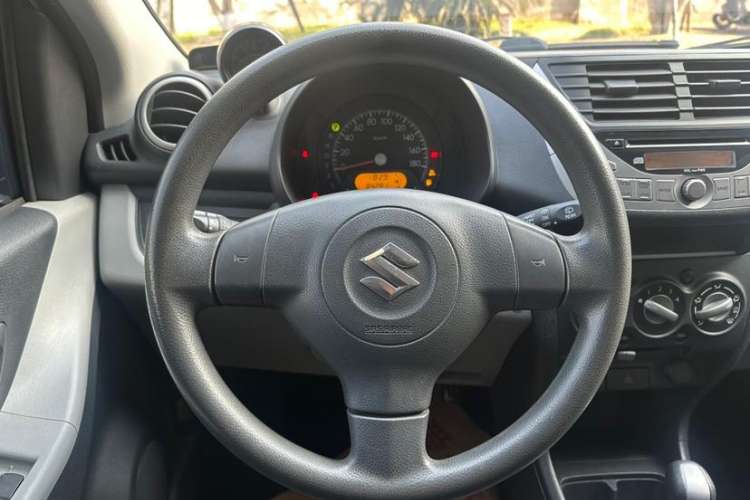 Used Suzuki Alto 2013 1.0L Automatic Luxury Model
