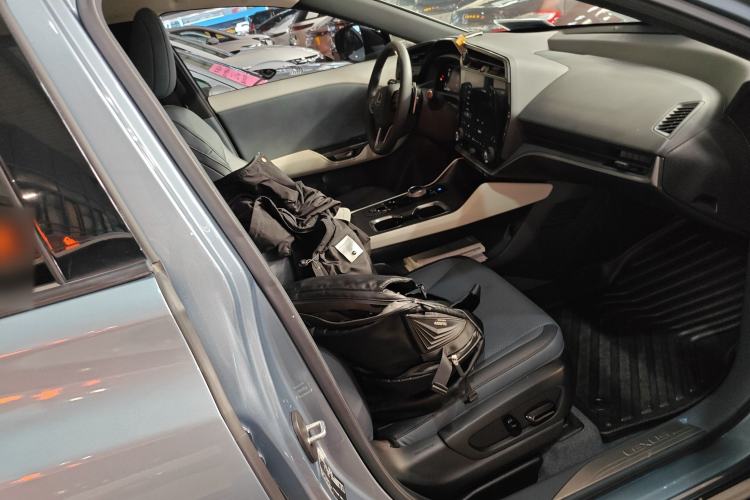 Used Lexus RZ 2023 450e All-Wheel Drive Luxury Edition
