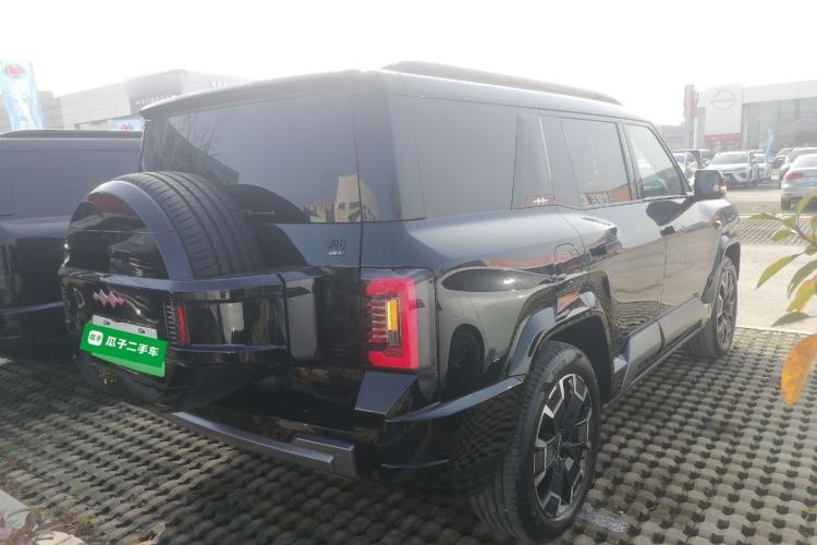 Used  Leopard 8 2025 Smart & Brave Flagship Edition 6 Seats
