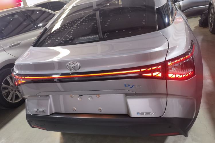 Used Toyota bZ3 2024 517 km Elite PRO