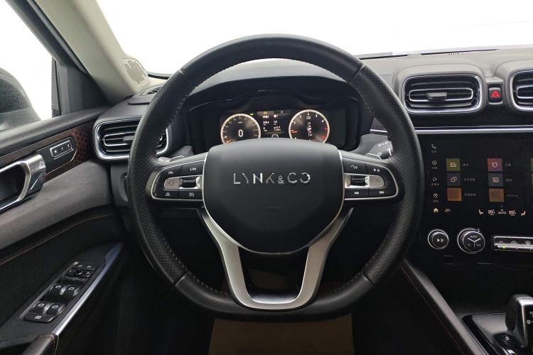 Used Lynk & Co 02 2018 2.0T Automatic Two-Wheel Drive Pro Edition China VI Standard
