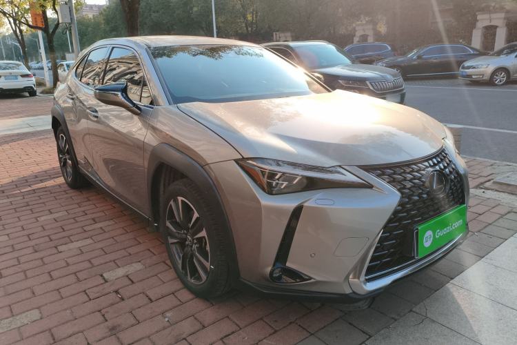 Used Lexus UX 2020 260h Explore & Enjoy Edition