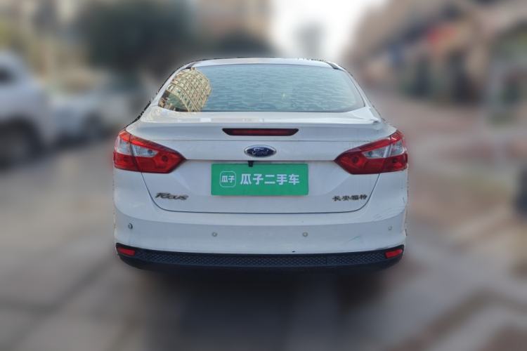 Used Ford Focus 2012 Sedan 1.6L Automatic Comfort Model
